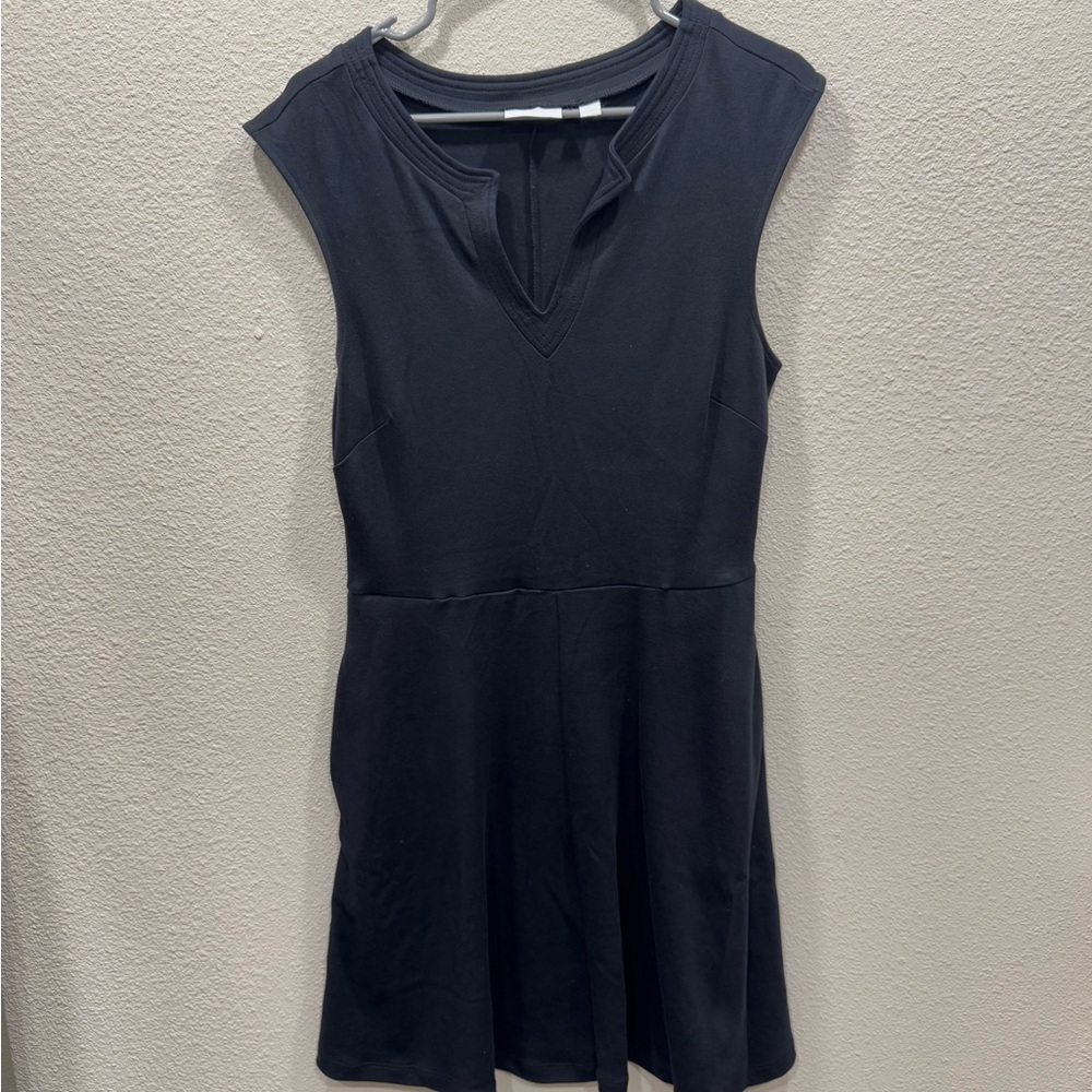 EUC New York & Company Black Fit Mini Dress